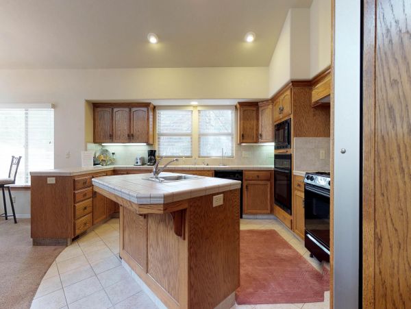 Yosemite Area Home 984859