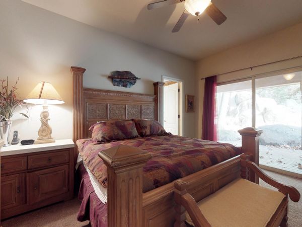 Yosemite Area Home 984859