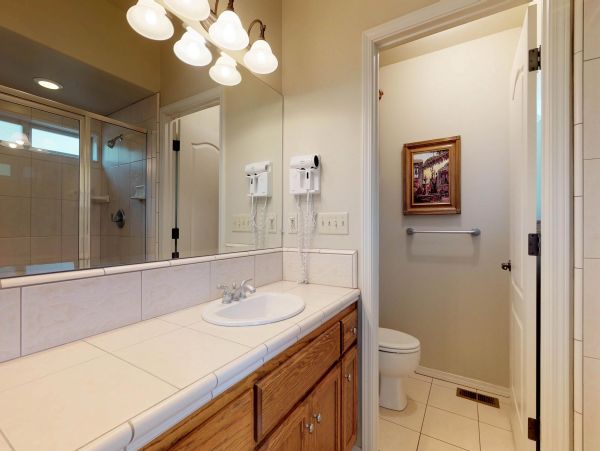 Yosemite Area Home 984859