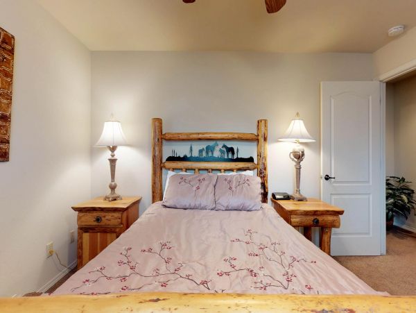 Yosemite Area Home 984859