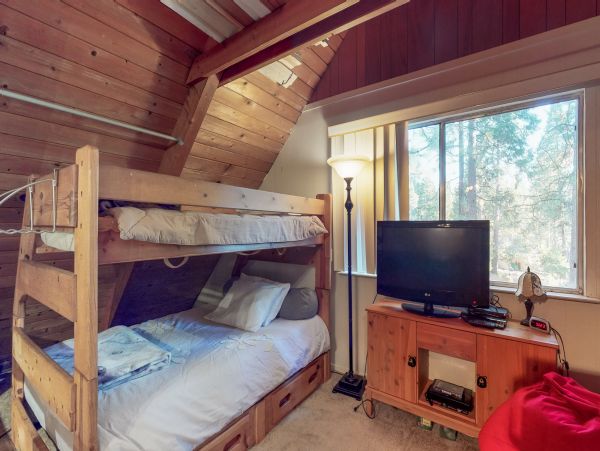 Yosemite Area Home 984860