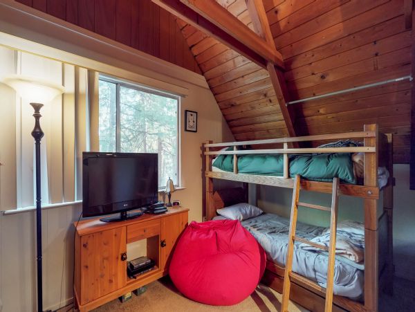 Yosemite Area Home 984860