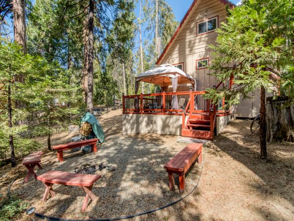 Yosemite Area Home 984861