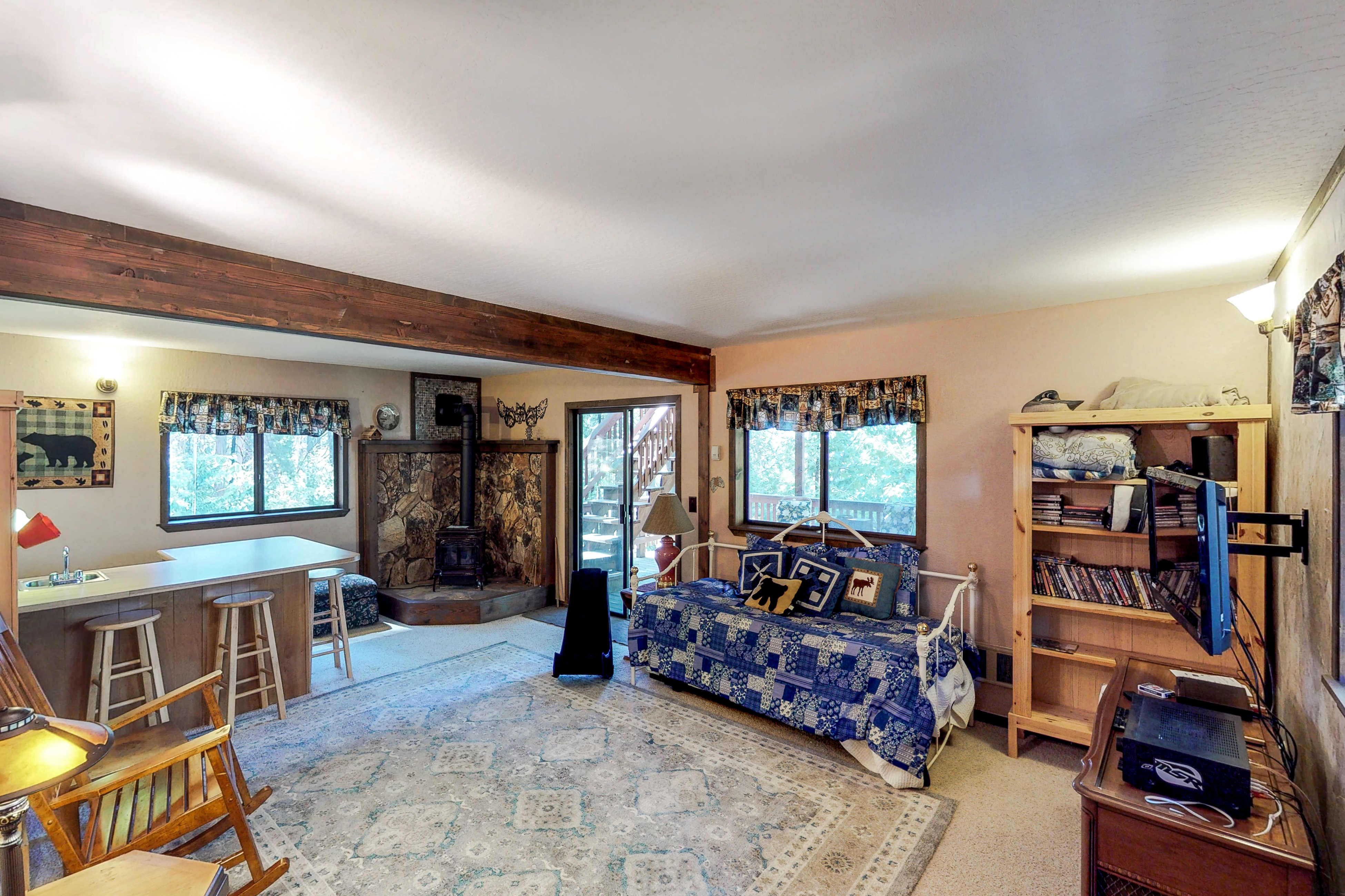 Yosemite Area Home 984862
