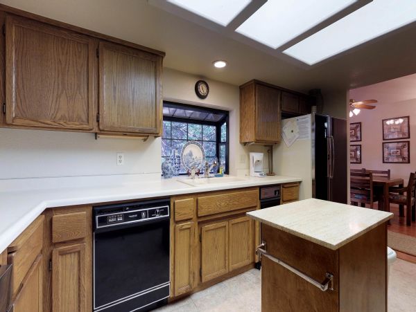 Yosemite Area Home 984863