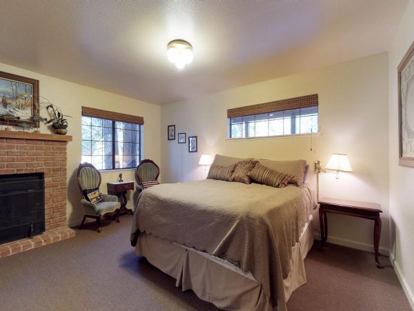 Yosemite Area Home 984863