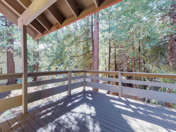 Yosemite Area Home 984863