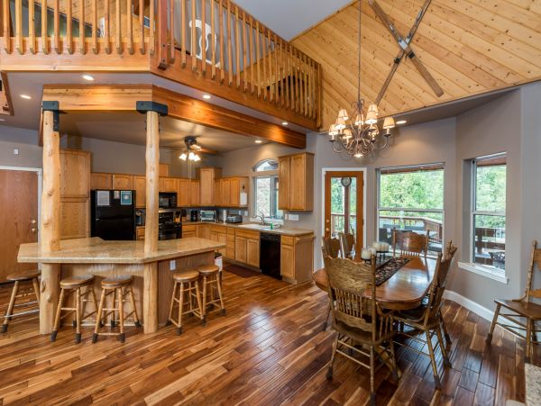 Yosemite Area Home 984864