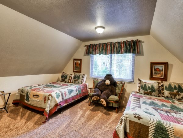 Yosemite Area Home 984866
