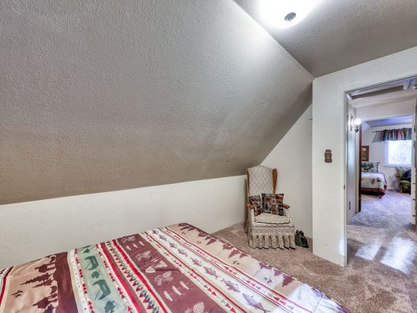 Yosemite Area Home 984866
