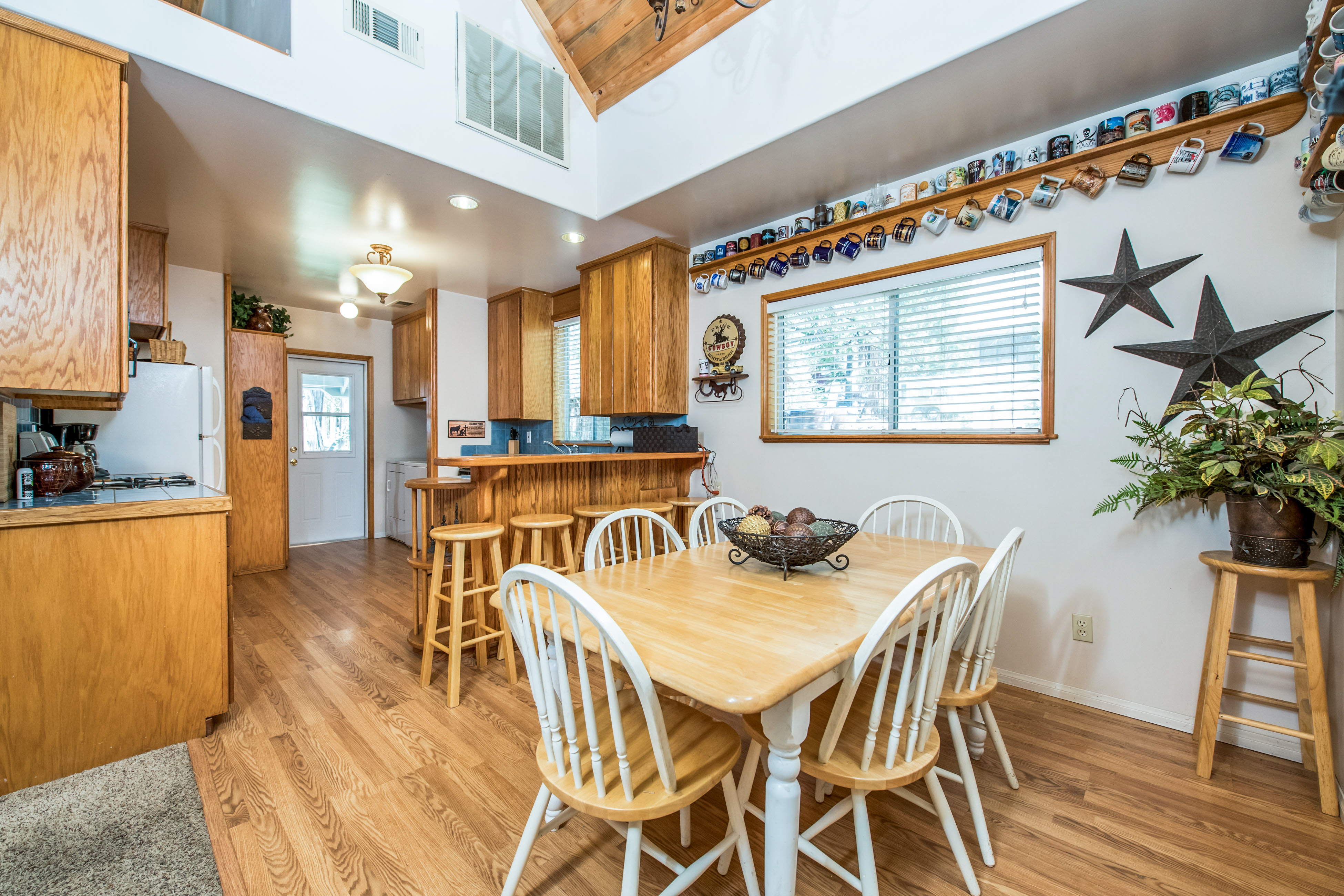 Yosemite Area Home 984867