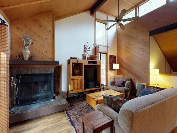Yosemite Area Home 984869
