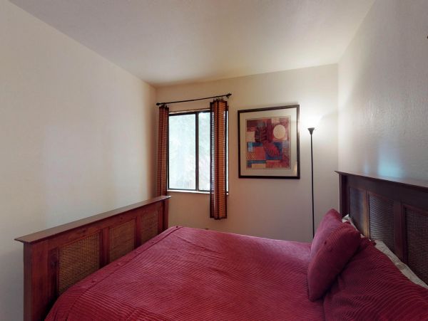 Yosemite Area Home 984869