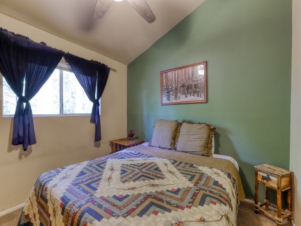 Yosemite Area Home 984870