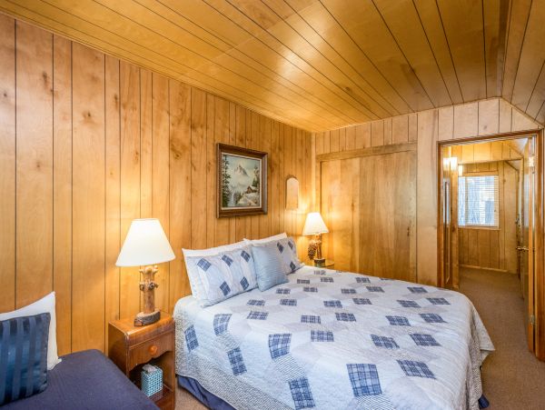 Yosemite Area Home 984871