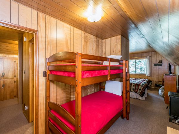 Yosemite Area Home 984871