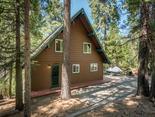 Yosemite Area Home 984871