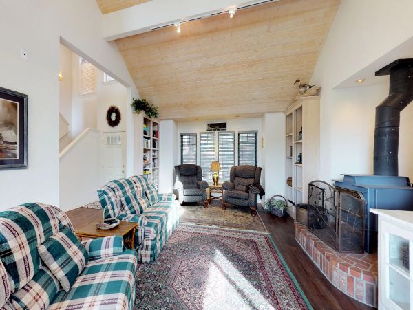 Yosemite Area Home 984873