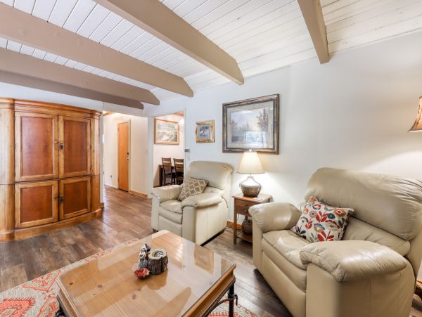 Yosemite Area Home 984874