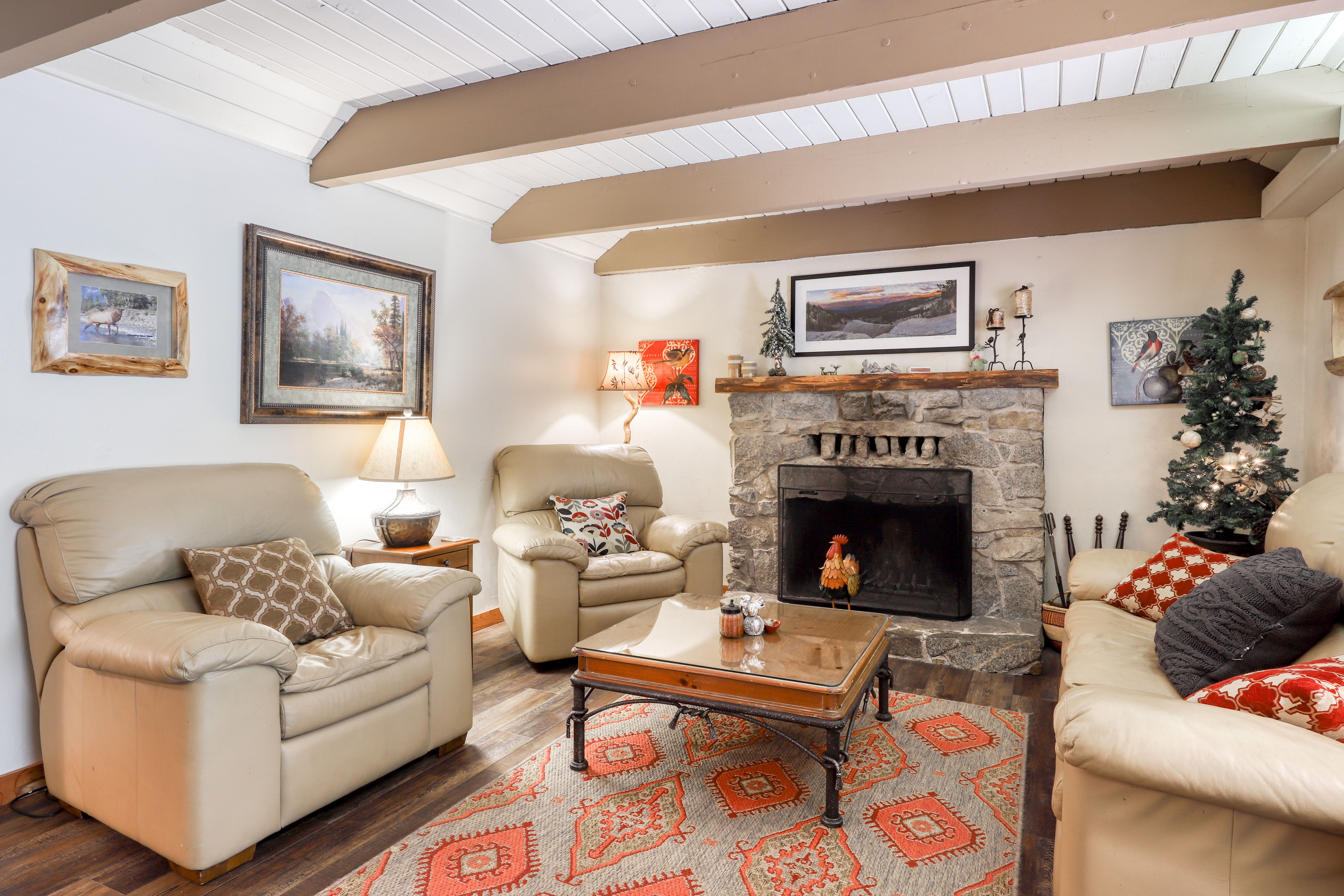 Yosemite Area Home 984874