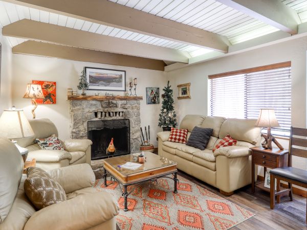 Yosemite Area Home 984874