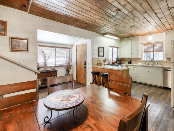 Yosemite Area Home 984874