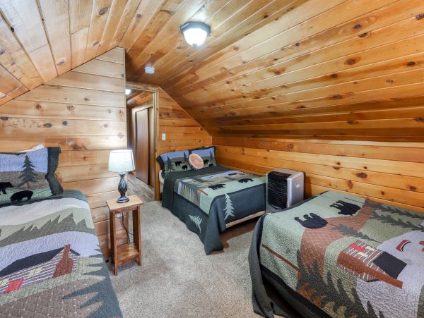 Yosemite Area Home 984874