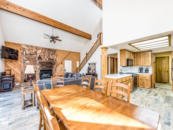 Yosemite Area Home 984875