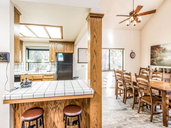 Yosemite Area Home 984875