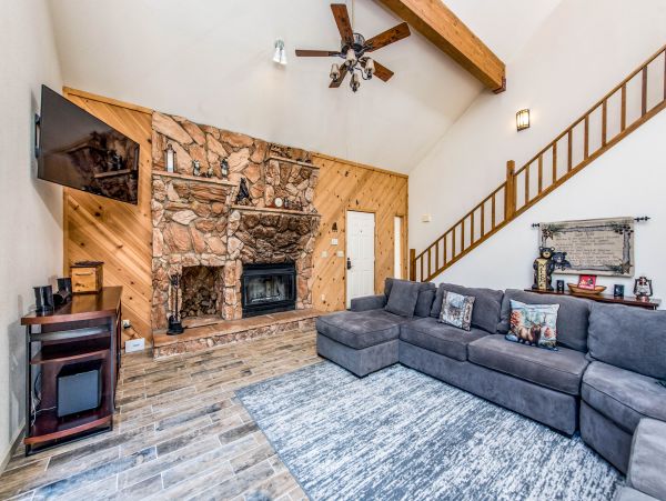 Yosemite Area Home 984875