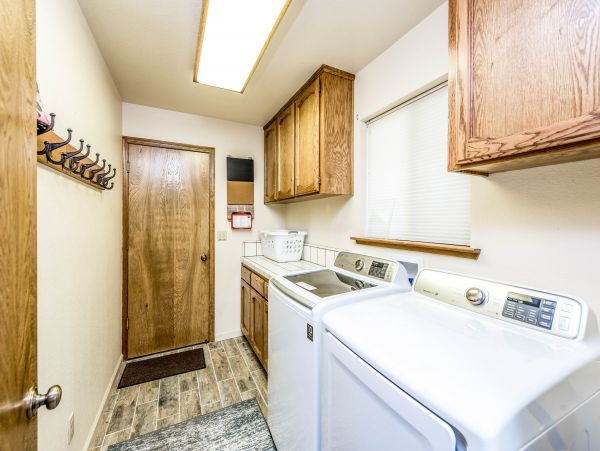 Yosemite Area Home 984875