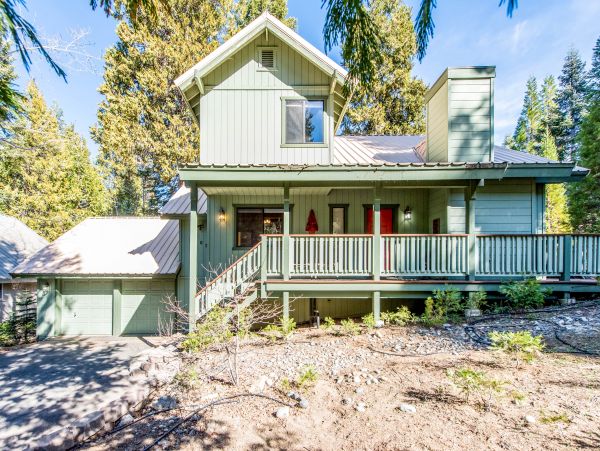 Yosemite Area Home 984875