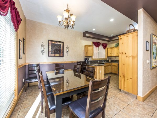 Yosemite Area Home 984877