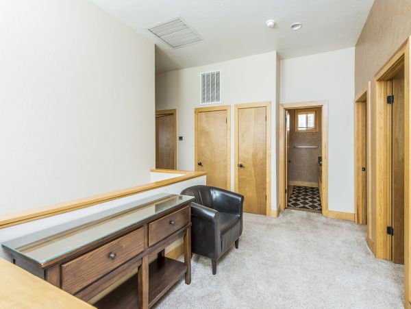 Yosemite Area Home 984877