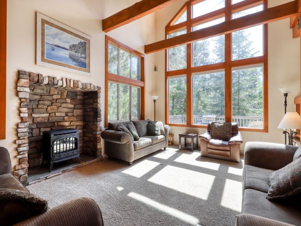 Yosemite Area Home 984879