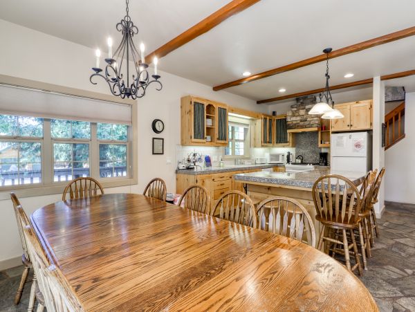Yosemite Area Home 984879