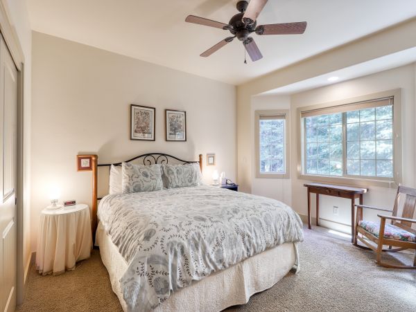 Yosemite Area Home 984879