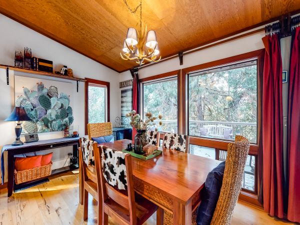 Yosemite Area Home 984880