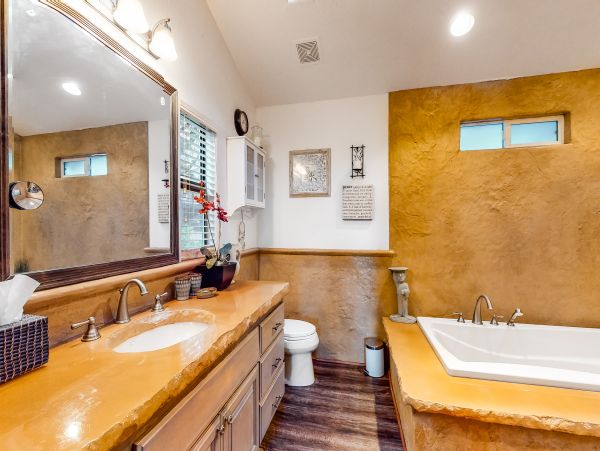 Yosemite Area Home 984880