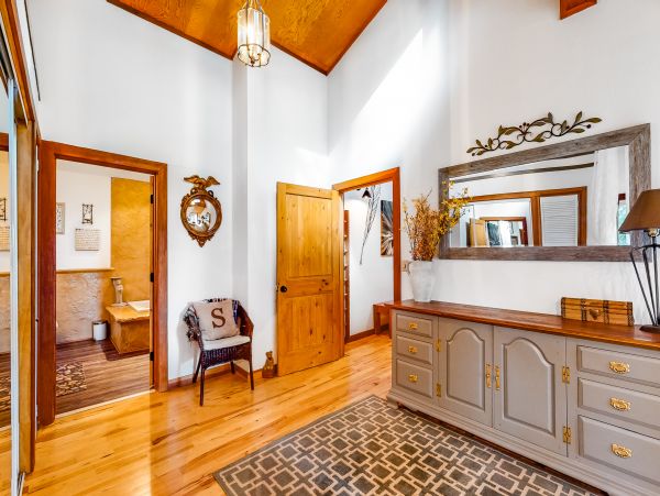 Yosemite Area Home 984880
