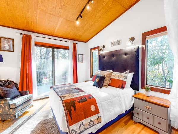 Yosemite Area Home 984880