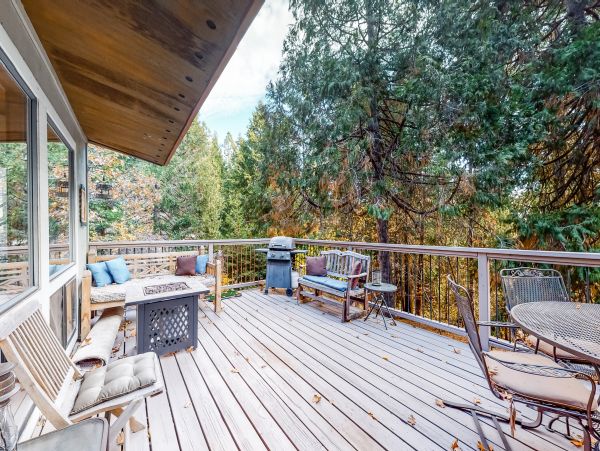 Yosemite Area Home 984880