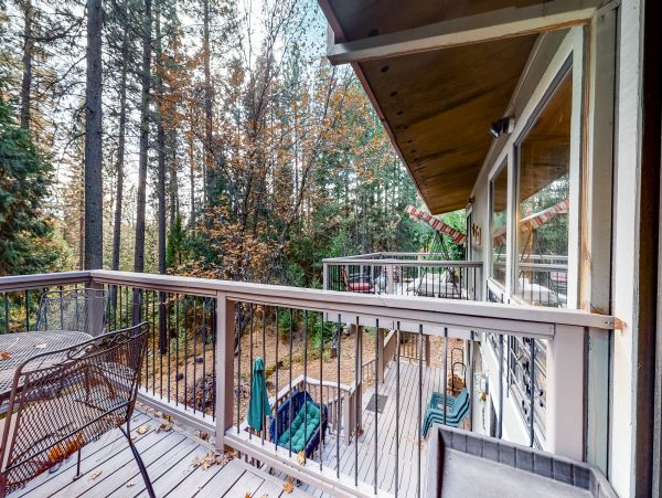 Yosemite Area Home 984880