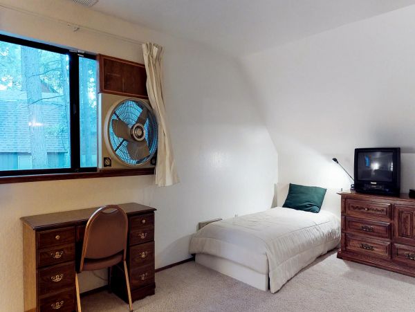 Yosemite Area Home 984881