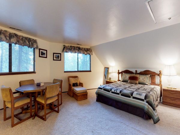 Yosemite Area Home 984881