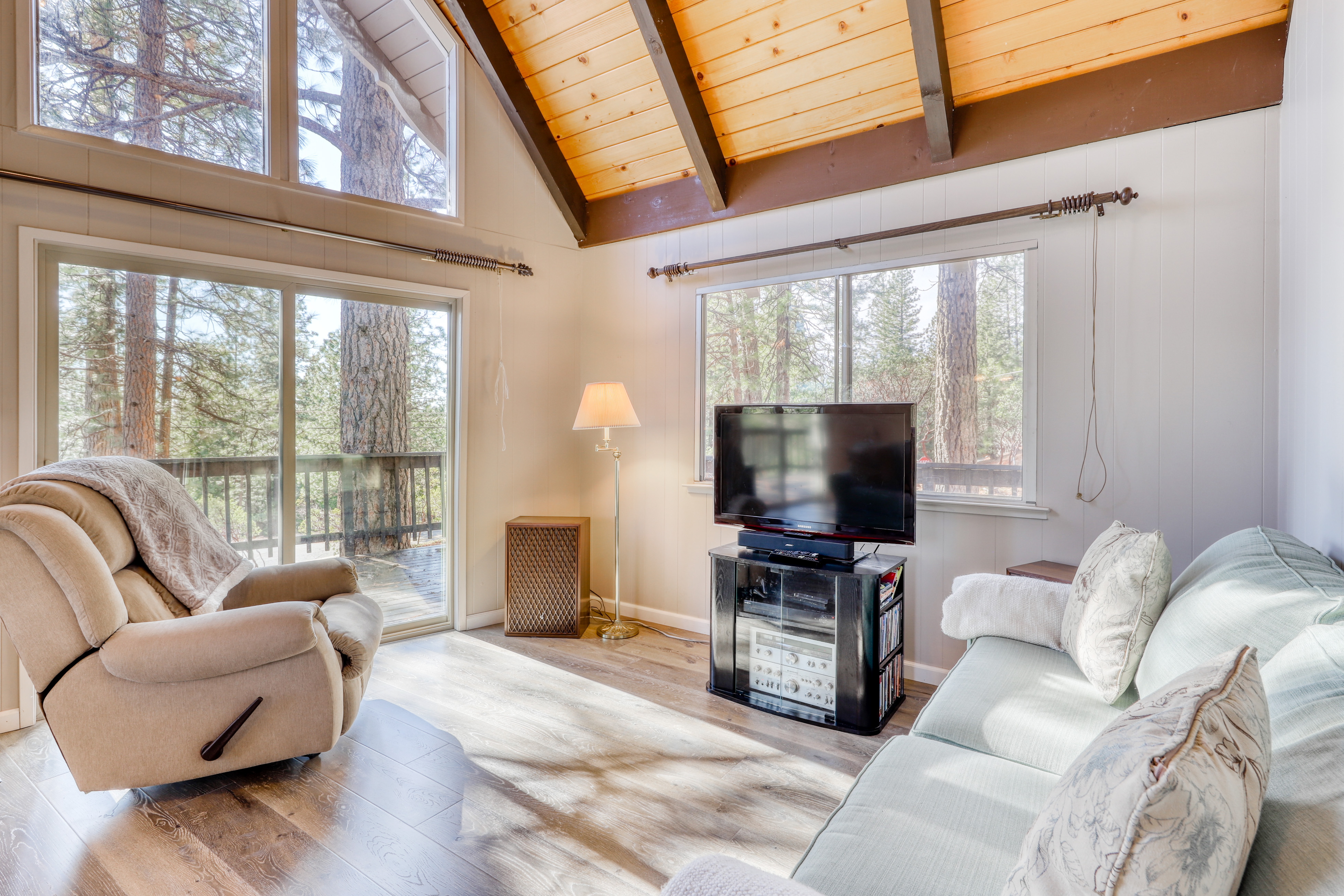 Yosemite Area Home 984882