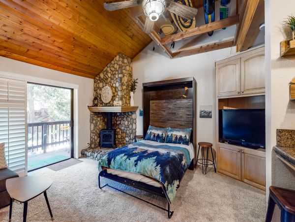 Yosemite Area Home 984883