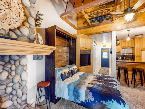 Yosemite Area Home 984883