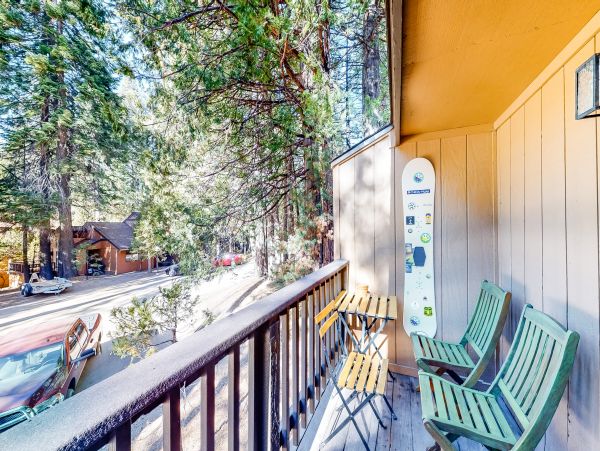 Yosemite Area Home 984883