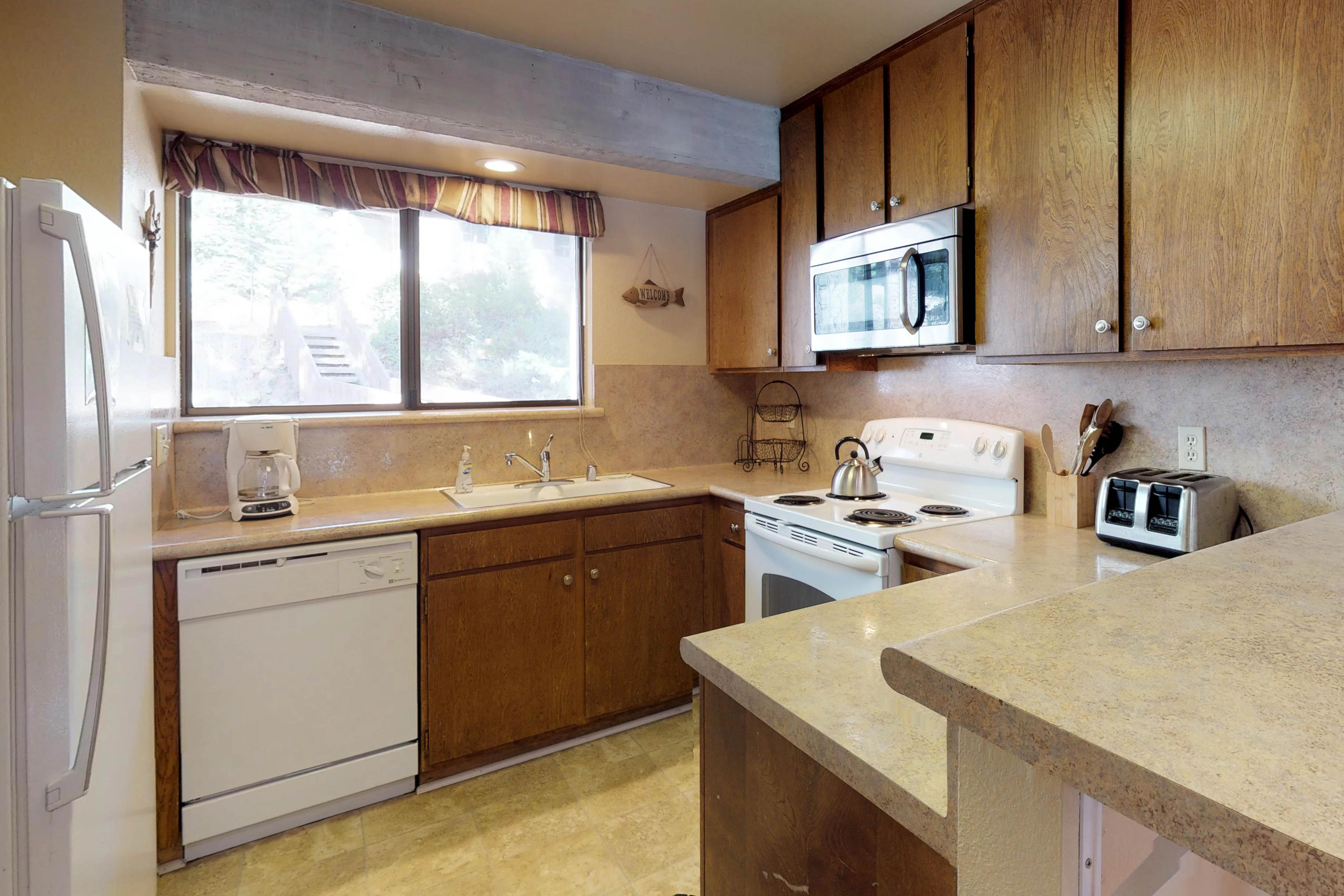Yosemite Area Home 984884